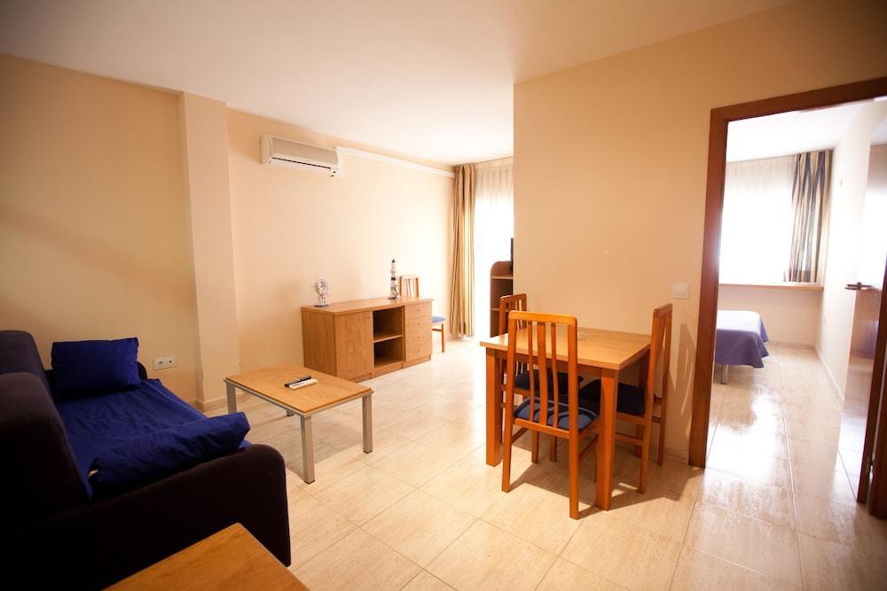 Apartaments Costamar Calafell Εξωτερικό φωτογραφία